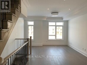 77 Feeney Ln in Markham, ON - Building Photo - Building Photo