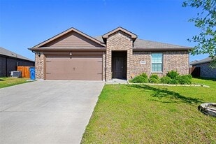 1112 Homestead Ln in Royse City, TX - Building Photo