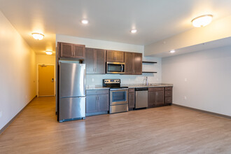 Residence at Discovery Square in Rochester, MN - Foto de edificio - Interior Photo