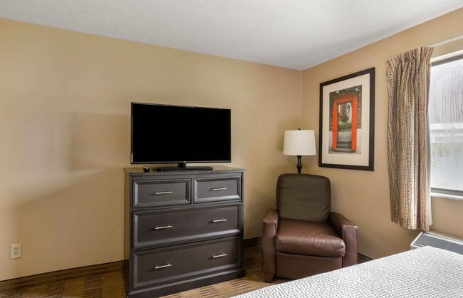 Furnished Studio - Kennesaw in Kennesaw, GA - Foto de edificio - Building Photo