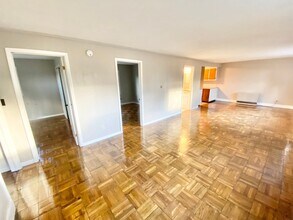 125 Station Rd in South Hero, VT - Building Photo - Building Photo