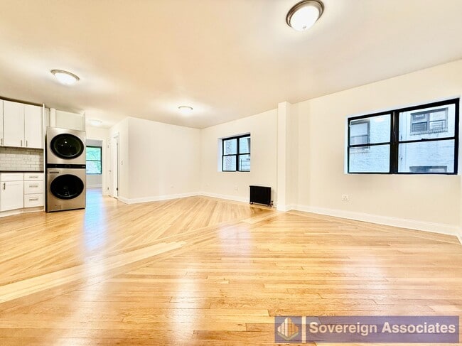 property at 21 Fifth Ave