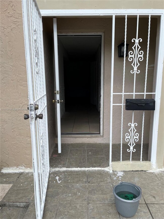 5497 NW 171 Terrace in Miami Gardens, FL - Building Photo - Building Photo