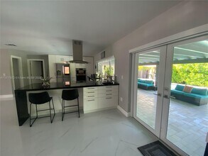 7010 SW 144th Pl in Miami, FL - Building Photo - Building Photo