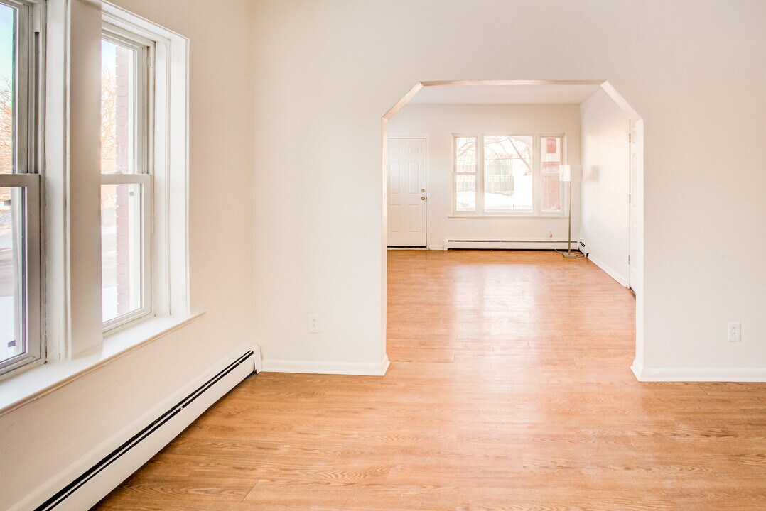 1830 E 101st St in Cleveland, OH - Building Photo