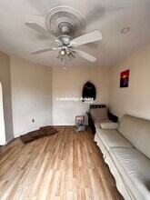 51 Porter Rd, Unit T in Cambridge, MA - Building Photo - Building Photo