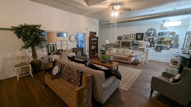 property at 519 Commercial St