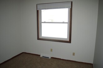 2029 Adderbury Ln in Madison, WI - Building Photo - Building Photo