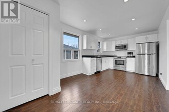 776 Phillip Murray Ave in Oshawa, ON - Building Photo - Building Photo
