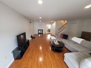 2104 Harrison Ct in Eagleville, PA - Building Photo - Building Photo