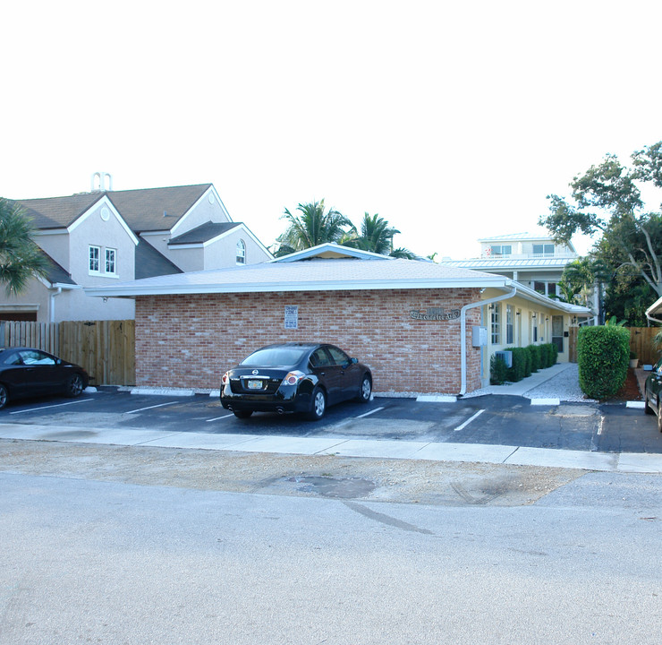 1416 NE 5th Ct in Fort Lauderdale, FL - Building Photo