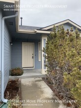 6094 S Teak Way in Boise, ID - Building Photo - Building Photo