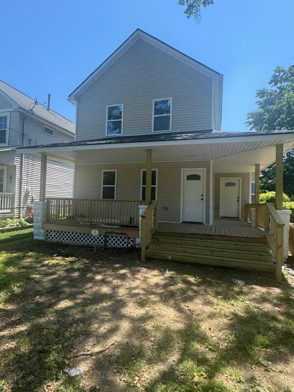 6211 Lawn Ave in Cleveland, OH - Building Photo - Building Photo