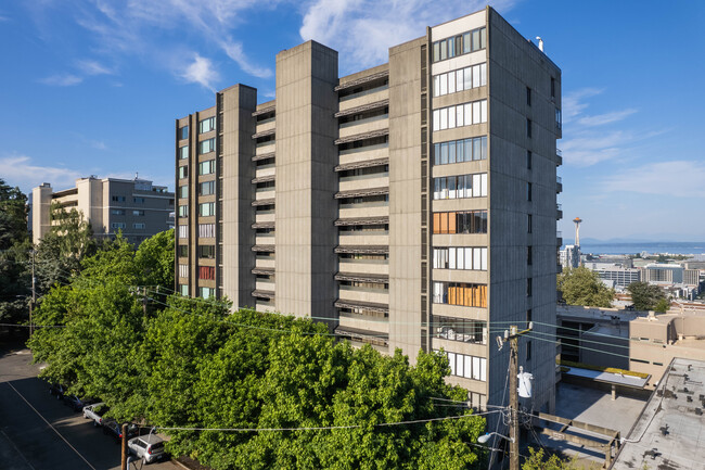 SHANNON CONDOMINIUM in Seattle, WA - Building Photo - Building Photo