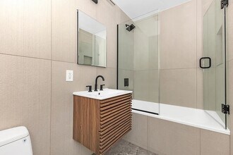426 Seventh Avenue in Brooklyn, NY - Building Photo - Building Photo