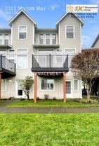 2311 Milton Way in Milton, WA - Building Photo