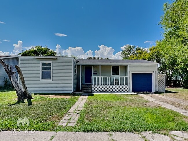 1805 Trenton Dr in Corpus Christi, TX - Building Photo - Building Photo