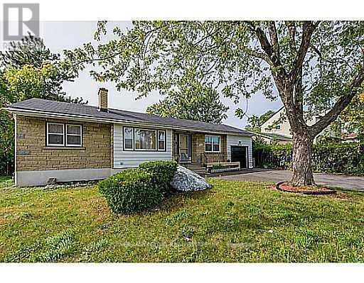 property at 2576 Alta Vista Dr