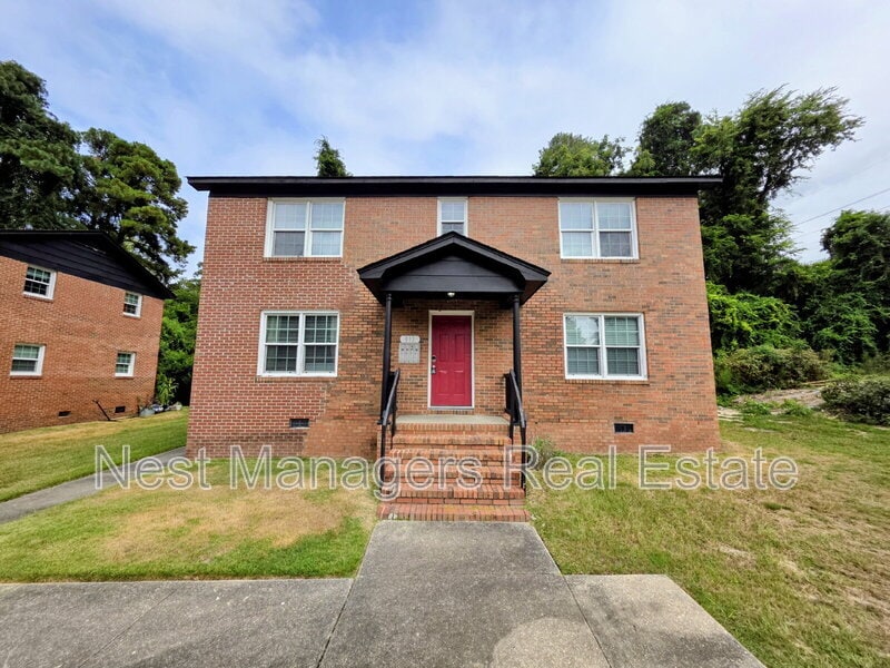 812 Pilot in Fayetteville, NC - Building Photo