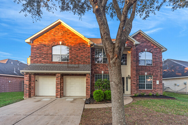 7703 Summer Night Ln in Rosenberg, TX - Foto de edificio - Building Photo