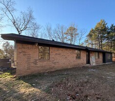 3120 AR-27 in Dover, AR - Building Photo