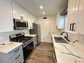 74621 Shadow Hills Rd in Palm Desert, CA - Building Photo - Building Photo