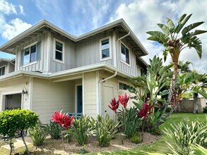 801 Kakala St in Kapolei, HI - Building Photo - Building Photo