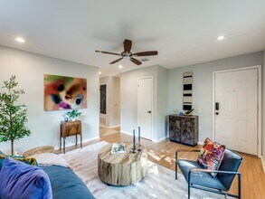 1705 Adriane Dr in Austin, TX - Building Photo - Building Photo
