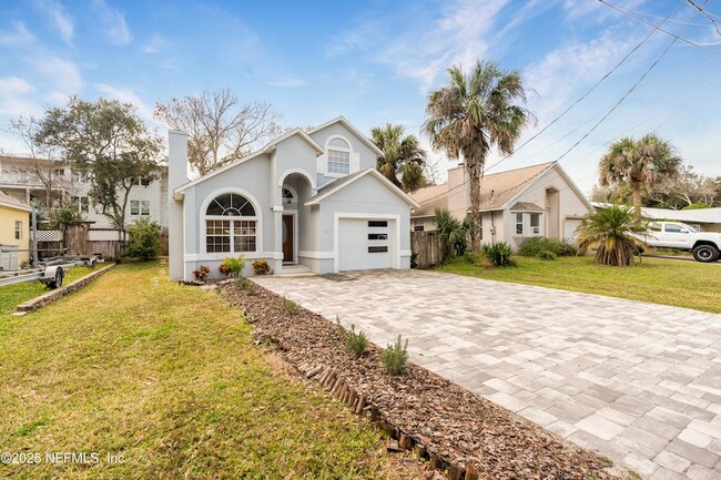 303 D St in St. Augustine, FL - Building Photo - Building Photo