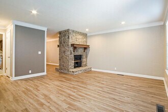 11912 Shady Trail Ln in Oklahoma City, OK - Building Photo - Building Photo