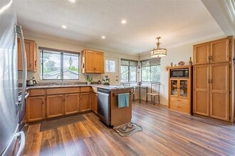 22790 Balabanian Cir in Maple Ridge, BC - Building Photo - Building Photo