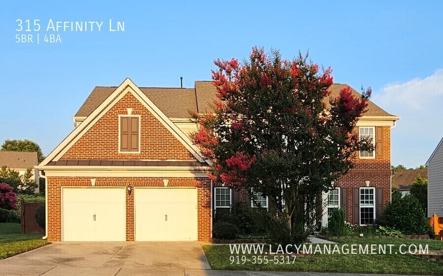 315 Affinity Ln in Cary, NC - Building Photo