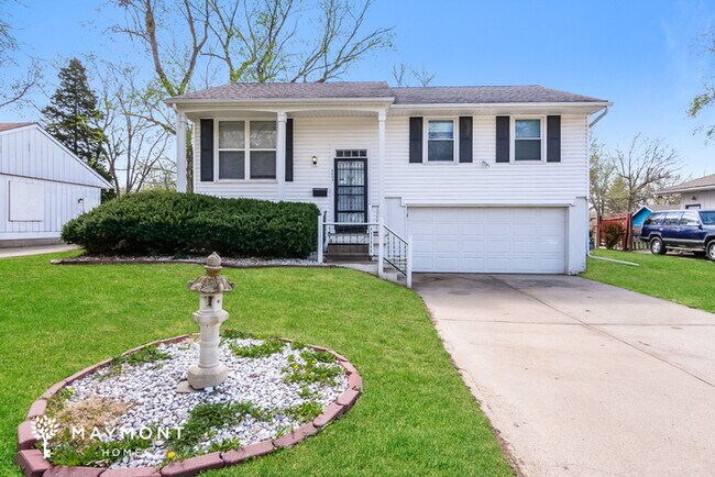 property at 8603 E 91 St