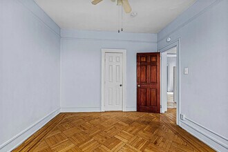 245 Liberty Ave, Unit 2R in Jersey City, NJ - Building Photo - Building Photo