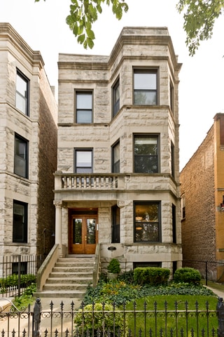 property at 3817 N Lakewood Ave