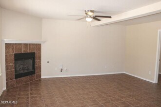 1458 Senda Del Sol Ln in El Paso, TX - Building Photo - Building Photo