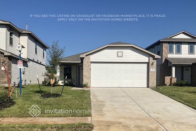 10743 Sunlit St in Cut And Shoot, TX - Foto de edificio - Building Photo