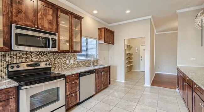8143 Seldon Trail