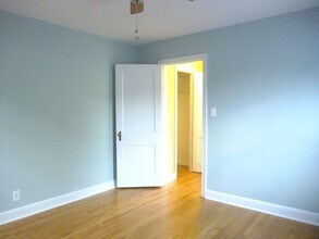 8210 Greenwood Ave, Unit 3 in Takoma Park, MD - Building Photo - Building Photo