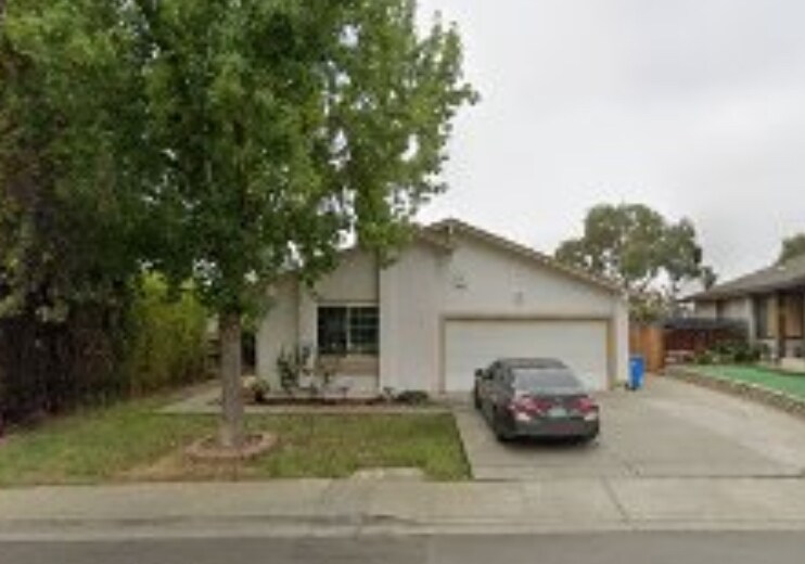 209 Riverview Dr in Vallejo, CA - Building Photo