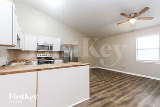 5908 Marcia Ln in Indianapolis, IN - Building Photo - Building Photo