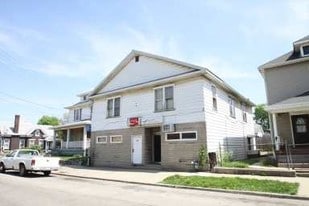 809 Crawford St in Middletown, OH - Building Photo