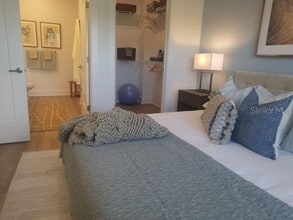 5291 Post Oak Blvd in Wesley Chapel, FL - Building Photo - Building Photo