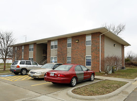 Bolivar Fields Apartments