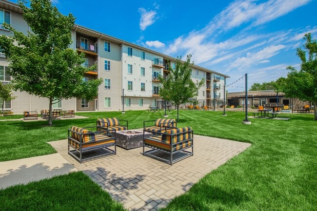 Trail's Bend Apartments