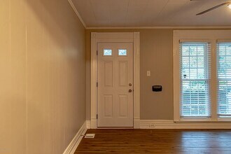 1031 Dixon Ave in Louisville, KY - Building Photo - Building Photo