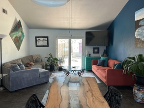 2105 Wordsworth Dr in Austin, TX - Building Photo - Building Photo