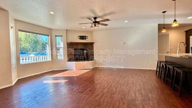 302 Ashlin Ct in Sandpoint, ID - Building Photo - Building Photo