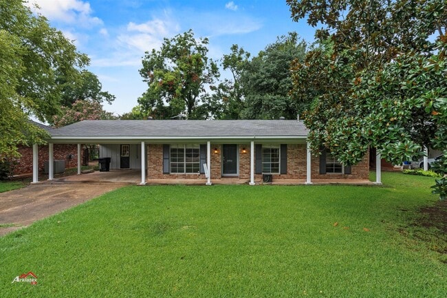 property at 2403 Belmont Blvd