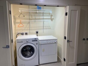2733 Franklin Ave E, Unit 2733 in Seattle, WA - Building Photo - Building Photo